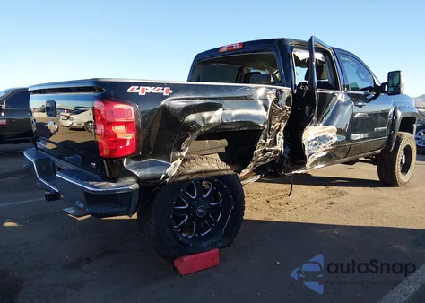 2017 Chevrolet Silverado 1500 1Lt from USA, damaged, VIN 3GCUKREC1HG343989